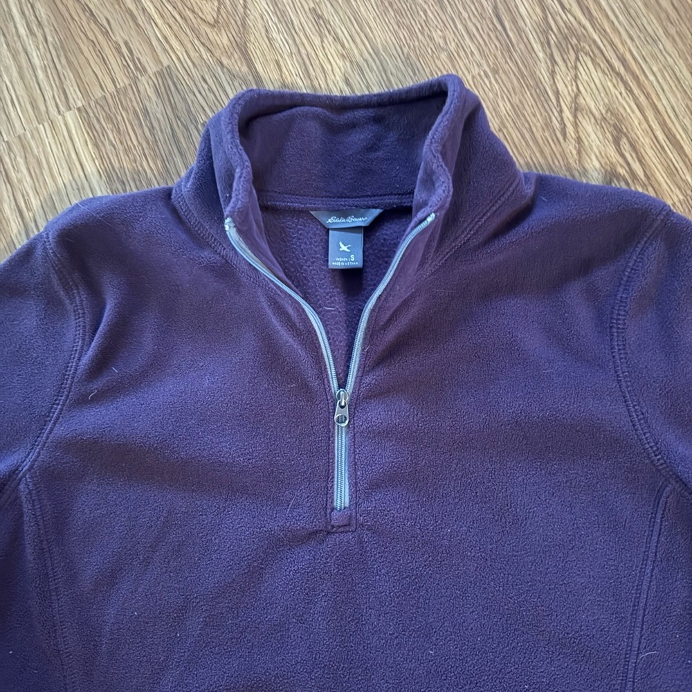 Eddie Bauer women’s Purple fleece 1/4 zip